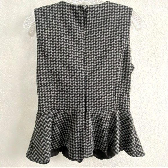 NY&CO Houndstooth Black and Grey Peplum Shell - Picture 4 of 6